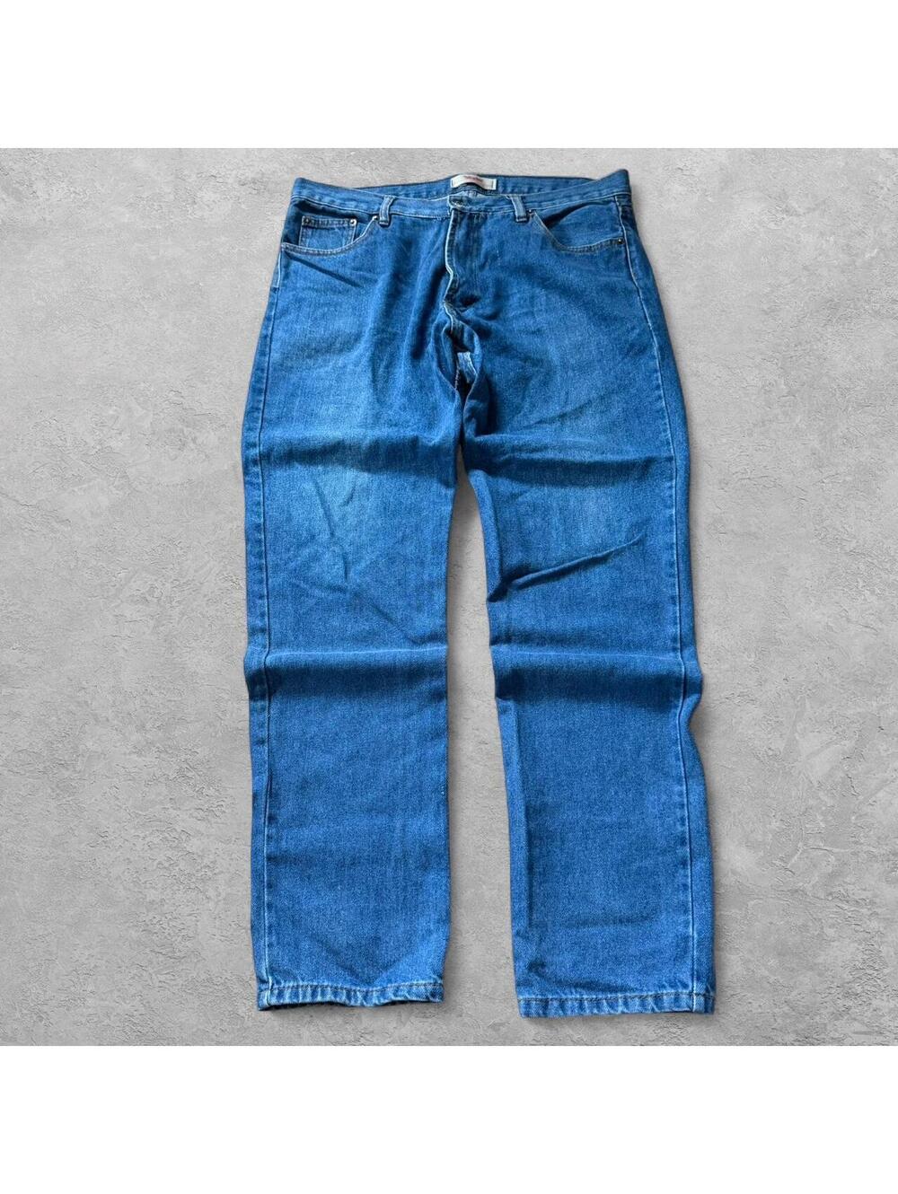 Y2K Levi’s Mid Wash Bootcut Flare Denim Jeans - Sz 36